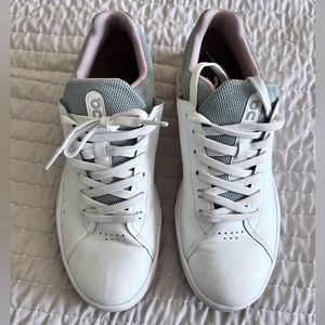 Oncloud sneakers
